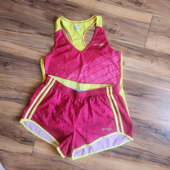 Saucony Running Set - Picture 2 of 5